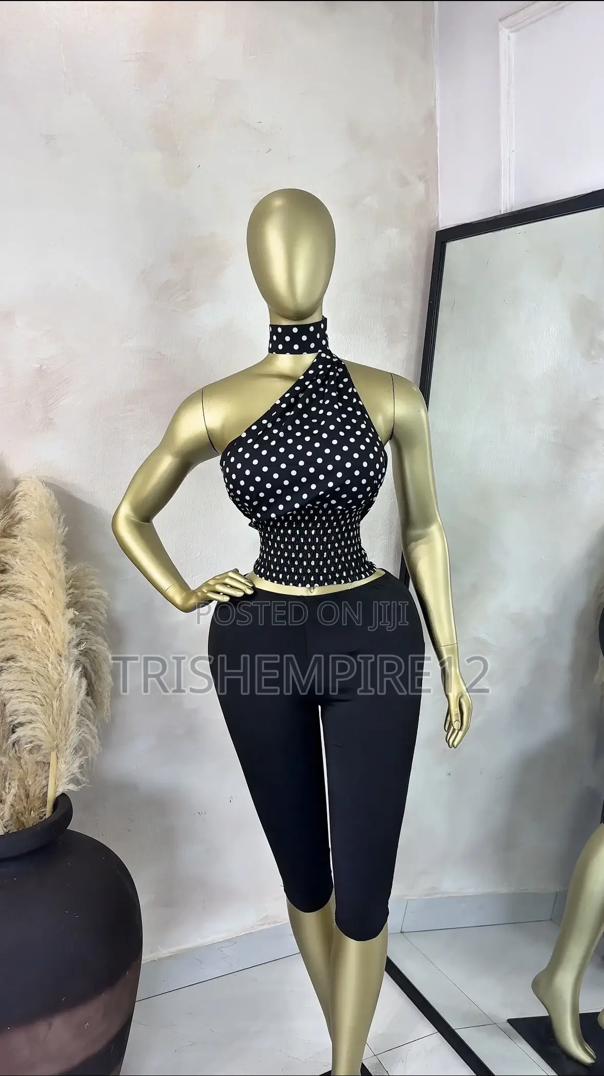 Polka Dot Halter Neck Backless Top