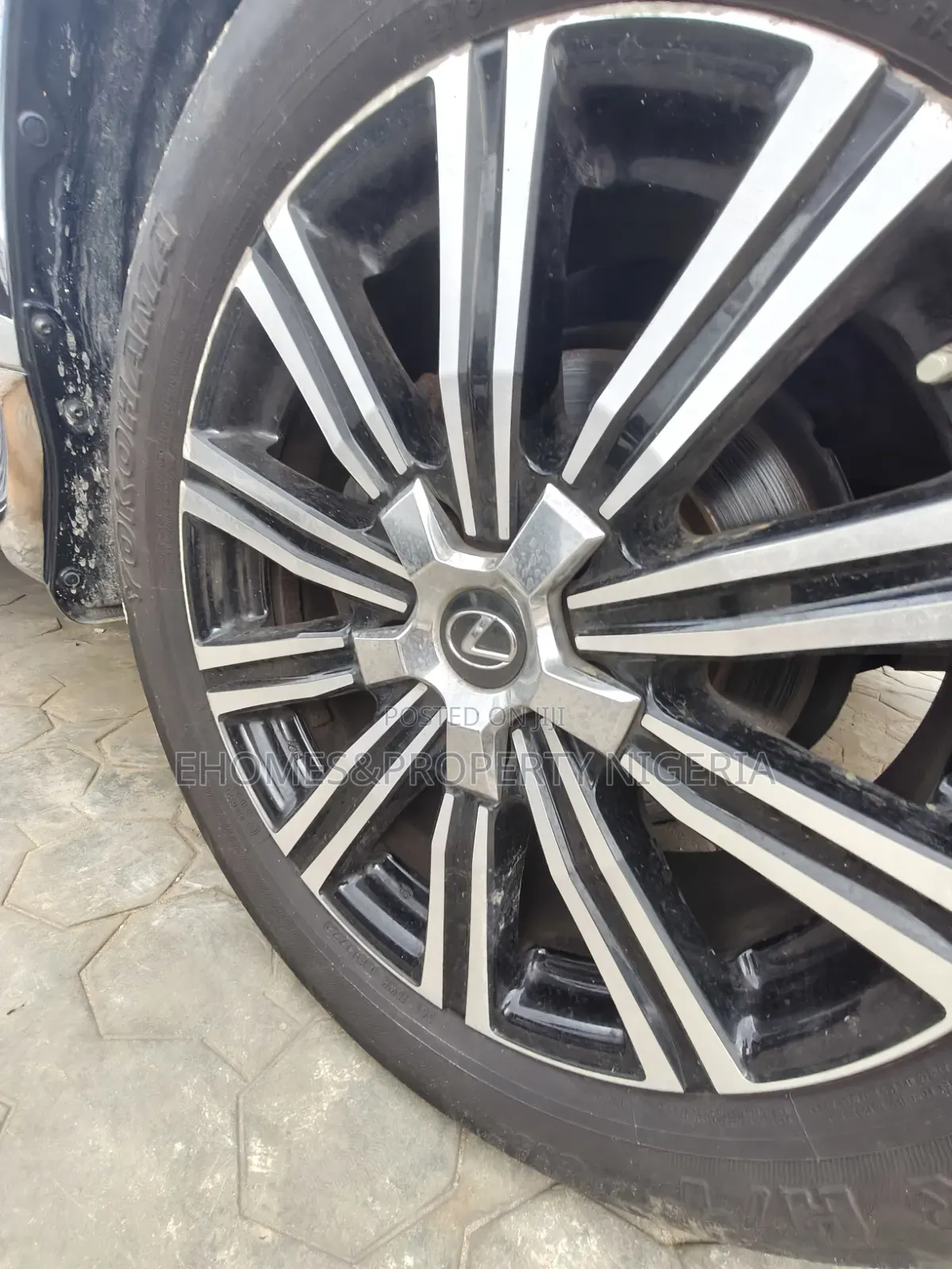 Lexus LX 2019 Black