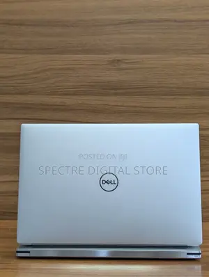 Laptop Dell XPS 15 9510 32GB Intel Core i9 SSD 1T