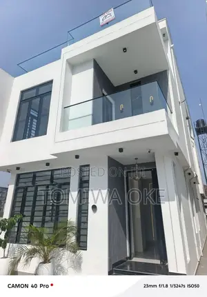 5bdrm Duplex in Ikeja Gra for rent
