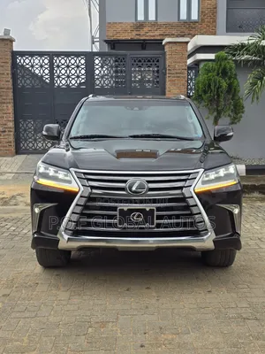 Lexus LX 570 AWD 2016 Black