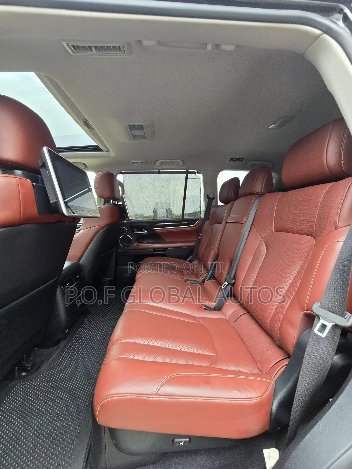 Lexus LX 570 AWD 2016 Black