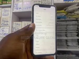 Apple iPhone 11 64 GB White