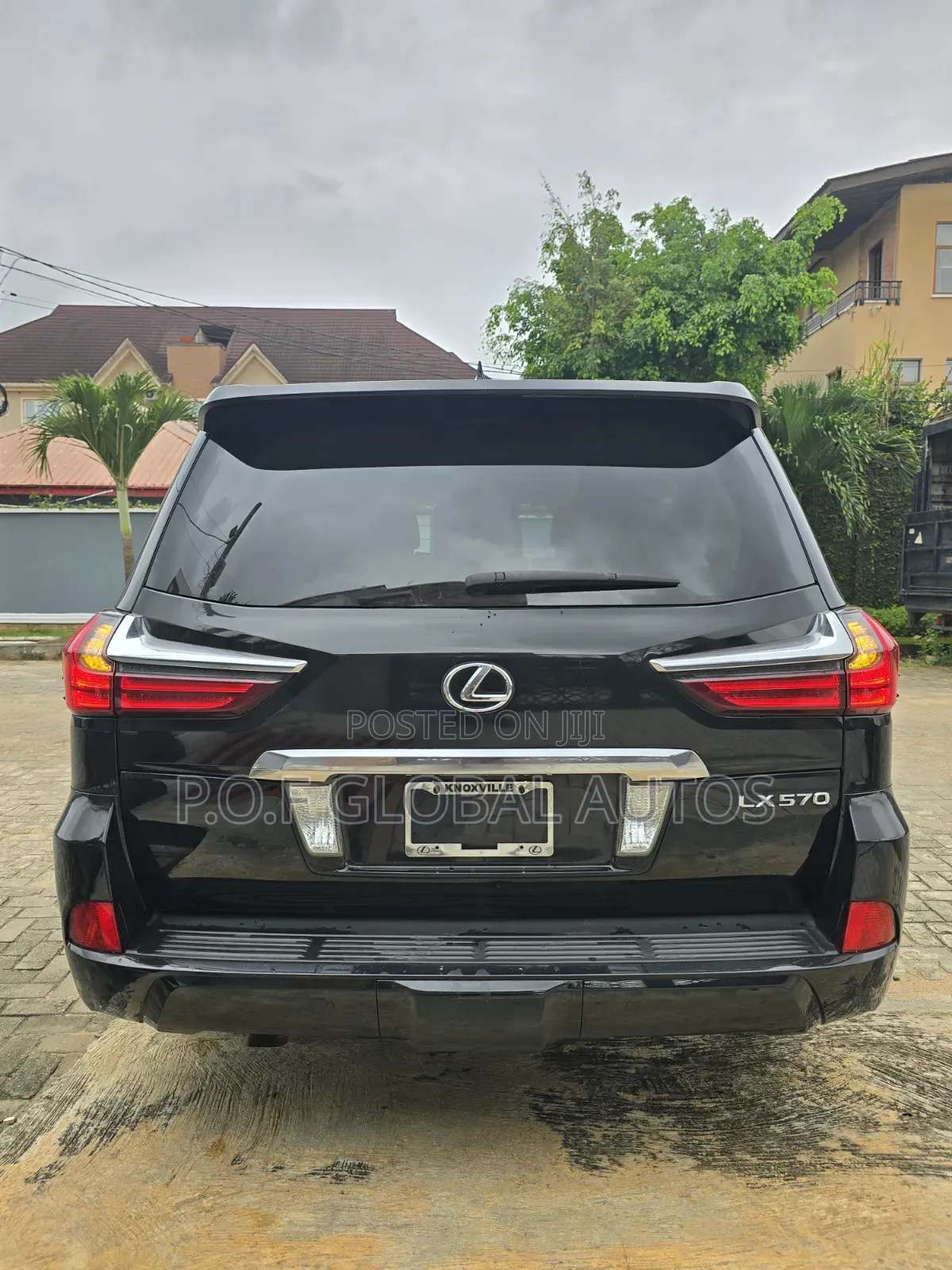 Lexus LX 570 AWD 2016 Black
