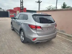 Hyundai Santa Fe 2017 Silver