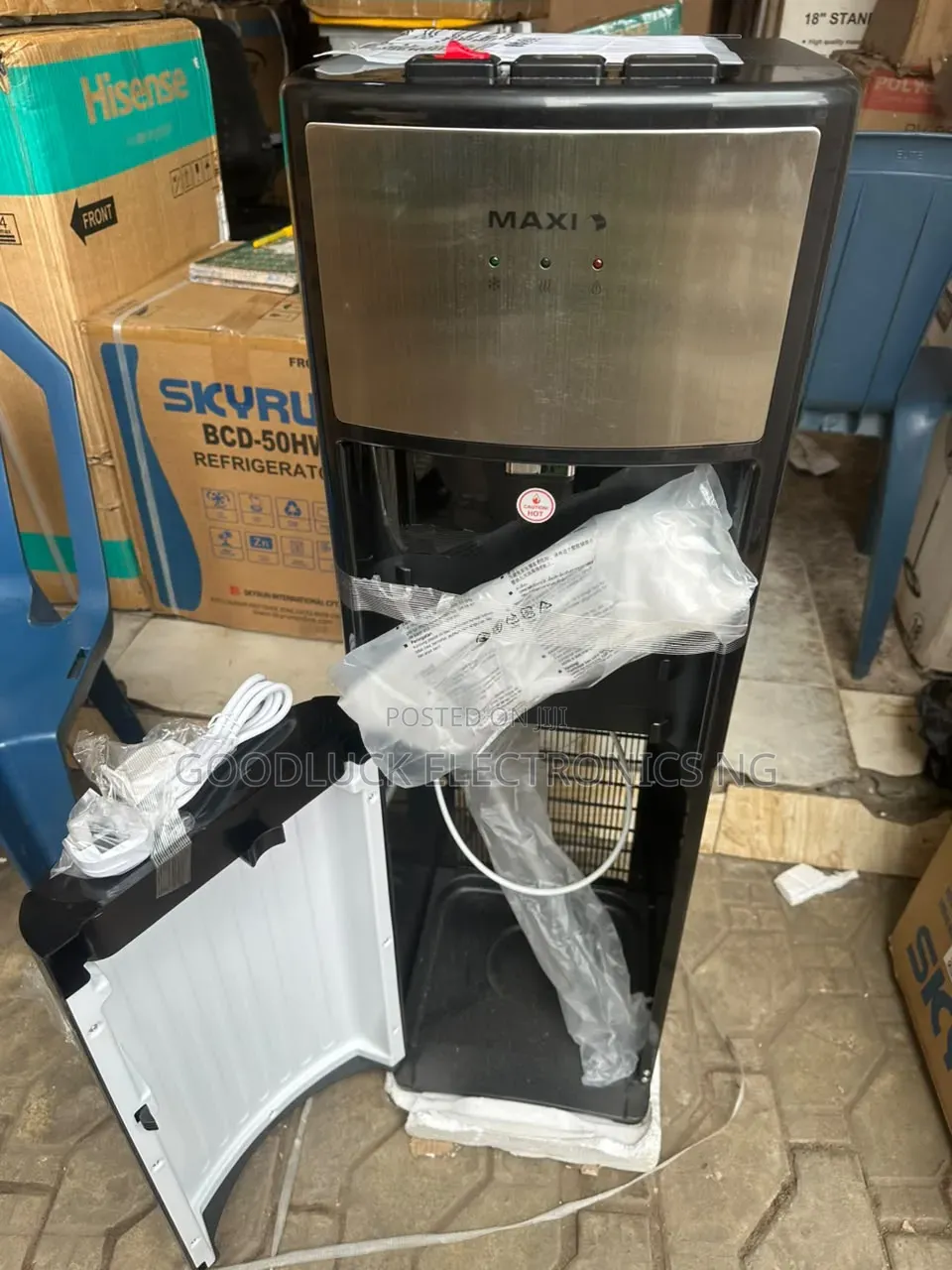 Water Dispenser Bottom Loading (1639S)