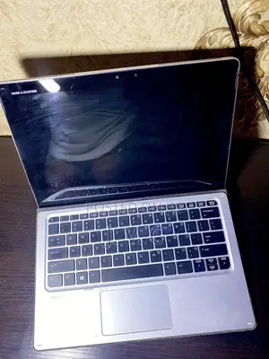 Laptop HP Elite X2 1012 G2 8GB Intel SSD 256GB