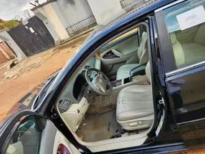 Toyota Camry 2011 Black
