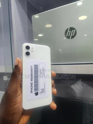 New Apple iPhone 11 128 GB White