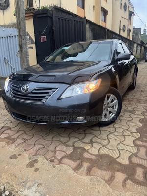Toyota Camry XLE V6 4dr Sedan (3.5L 6cyl 6AM) 2009 Gray