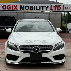 Mercedes-Benz C400 4Matic AWD Sedan (3.0L V6 7A) 2015 White