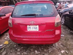 Toyota Matrix Standard AWD (1.8L 4cyl 4A) 2004 Red