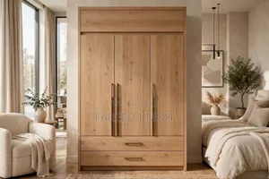 Spacious 4-5 6 Walldrope With Top Box Drawer