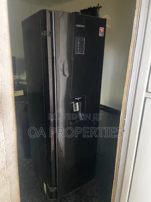 Samsung Digital Inverter Refrigerator Refrigerator (Fridge) at Bodija