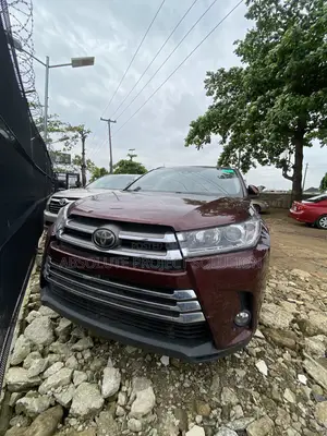 Toyota Highlander Limited 4x4 V6 (3.5L 6cyl 8A) 2018 Burgundy