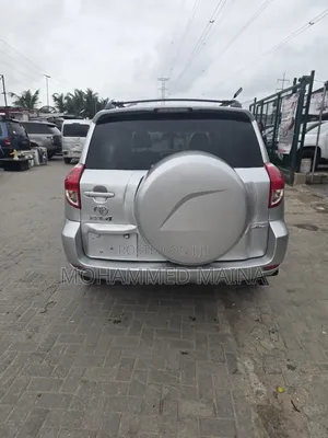 Toyota RAV4 2008 Silver