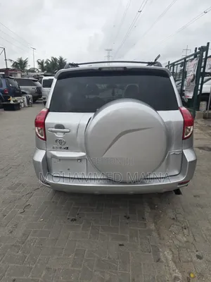 Toyota RAV4 2008 Silver
