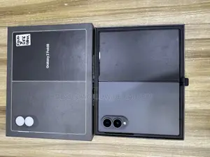 New Samsung Galaxy Fold 512 GB Black
