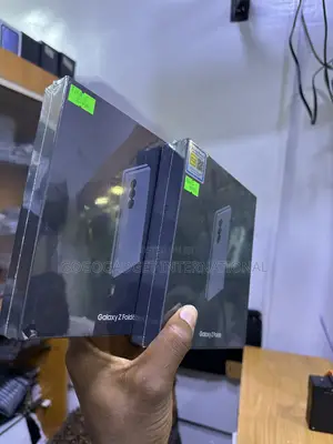 New Samsung Galaxy Z Fold6 512 GB Silver