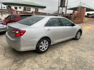 Toyota Camry 2014 Silver