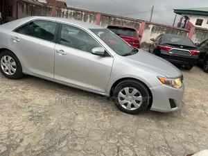 Toyota Camry 2014 Silver