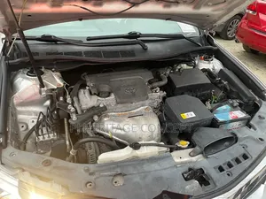 Toyota Camry 2014 Silver