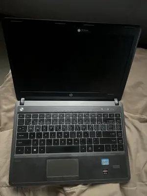 Laptop HP EliteBook 840 G8 8GB Intel Core i5 SSHD+SSD 256GB