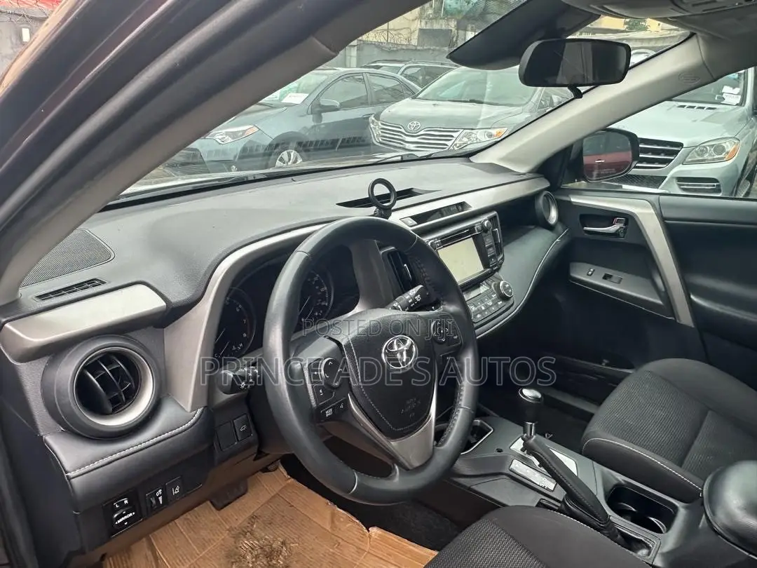 Toyota RAV4 2018