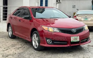 Toyota Camry 2014 Red