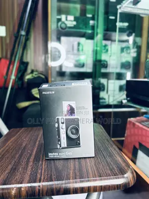 Fujifilm InStax Mini Evo