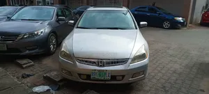 Honda Accord 2004 Silver