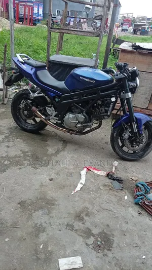 Hyosung GT650R 2004 Blue