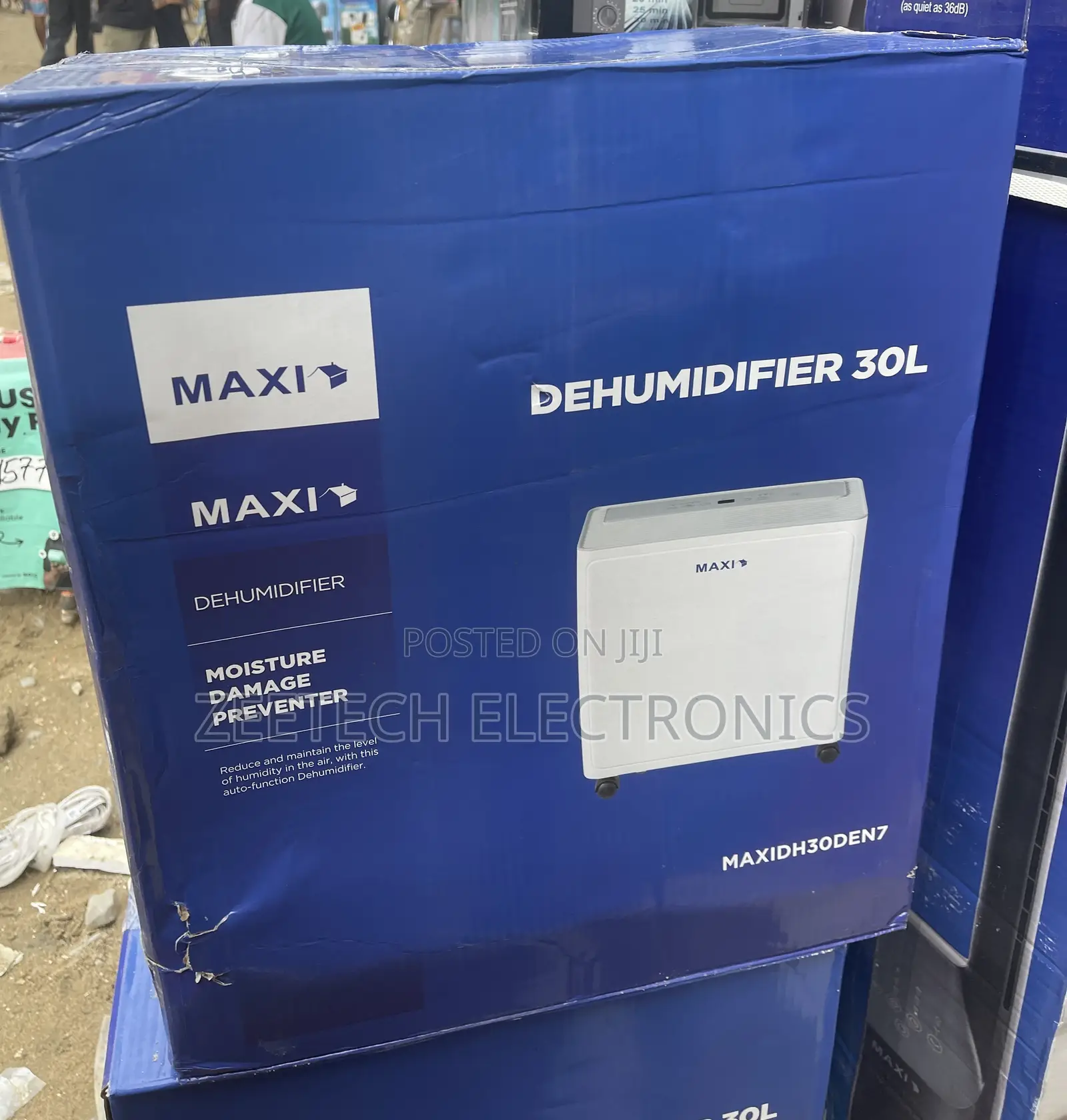 Maxi 30L Dehumidifier