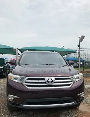 Toyota Highlander 2013 Maroon