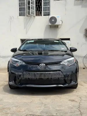 Toyota Corolla LE Plus 4dr Sedan (1.8L 4cyl CVT) 2016 Gray