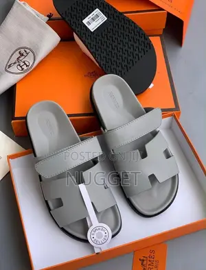 Hermes Palm Slippers Black/White /Grey