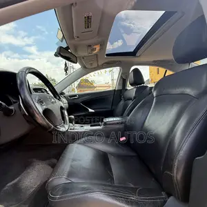 Lexus IS 2009 Silver