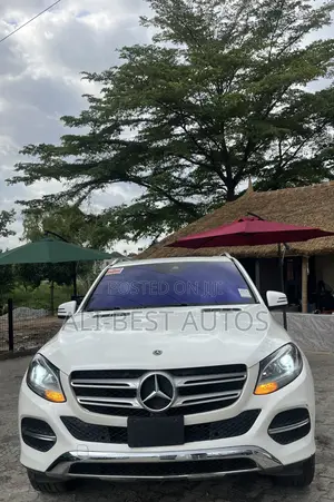 Mercedes-Benz GLE-Class 2017 White