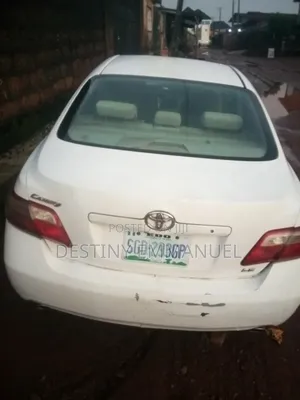 Toyota Camry 2010 White