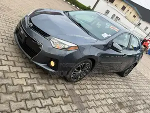 Toyota Corolla S 4dr Sedan (1.8L 4cyl CVT) 2014 Gray