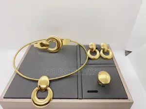 Women Necklaces