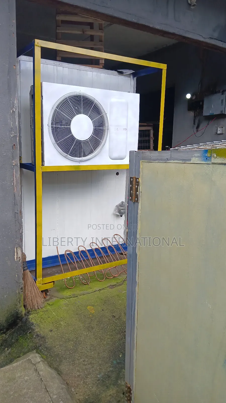 8 Hours Blocking Iceblock Machines Available Call Me for All Capacity