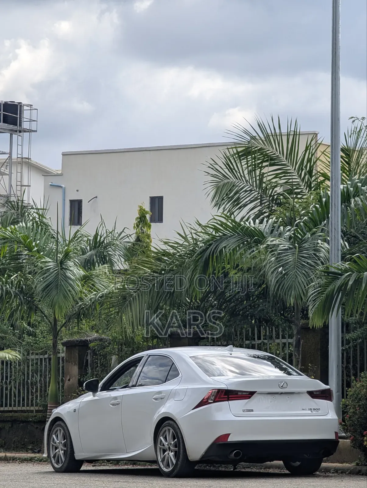 Lexus IS 300 AWD 2016 White