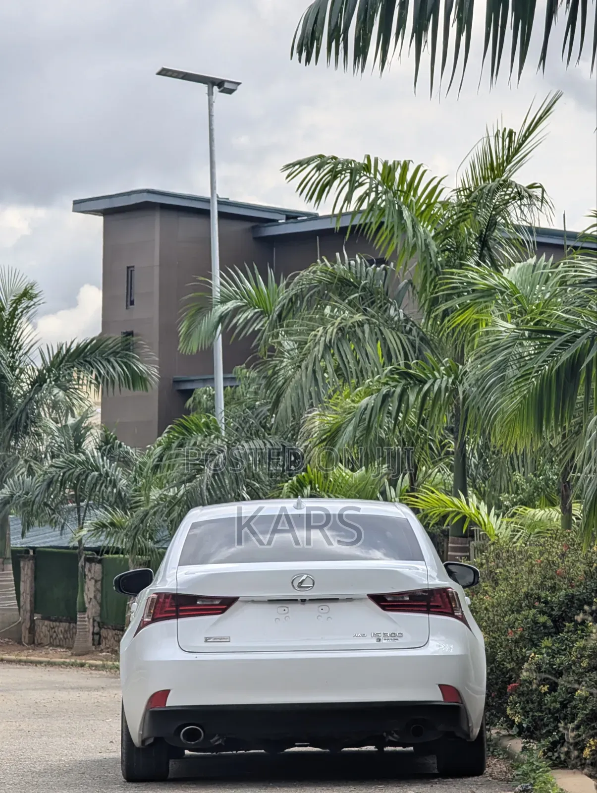 Lexus IS 300 AWD 2016 White