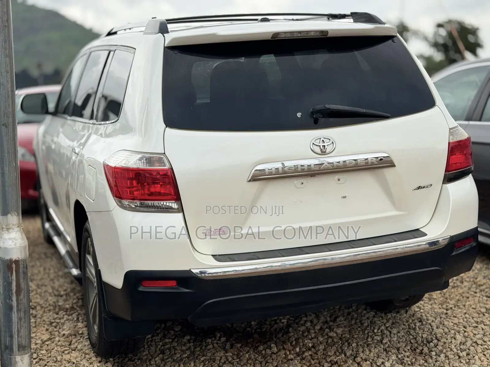 Toyota Highlander Limited 2012 White
