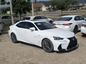 Lexus IS 300 AWD 2017 White