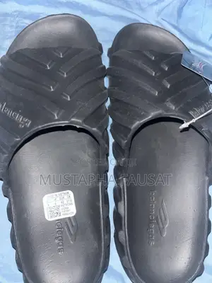 Brand New Balenciaga Pool Slides Size 42