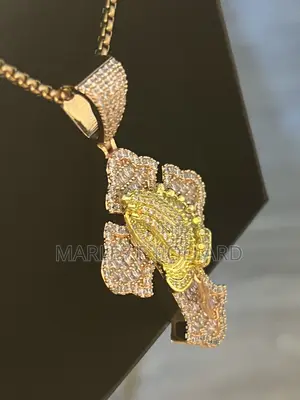 Rose Gold A+ CZ Diamond Cross Iced Out Pendant Rope Necklace