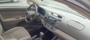 Toyota Camry 2023 Gold