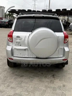 Toyota RAV4 2008 Silver